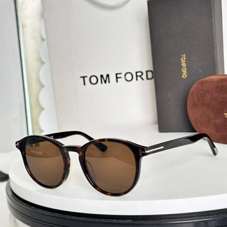Picture of Tom Ford Sunglasses _SKUfw76199855fw